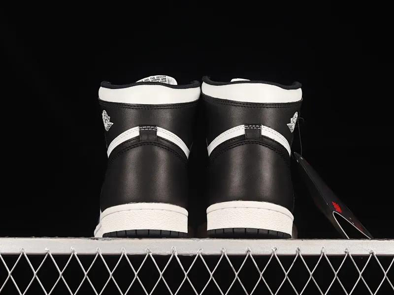 All categories Air Jordan Jordan series basketball shoes Air Jordan 1 High pure original version Air Jordan 1 High 85 "Black White" AJ1 Joe 1 black and white panda BQ4422-001